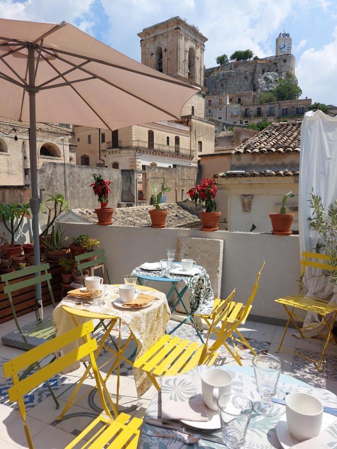 Bed and Breakfast Gioietta Ospitalita Siciliana Modica Exterior foto